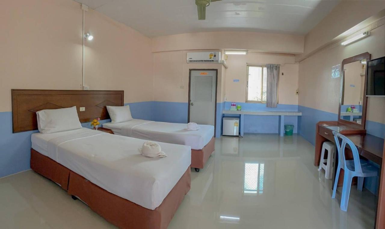 Station Hotel Trang Eksteriør bilde